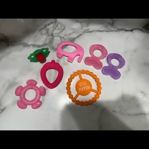 Lot of 7 Teethers
